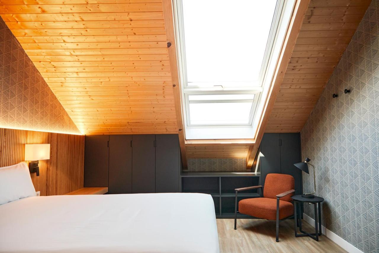 Latroupe Prado Hostel มาดริด ภายนอก รูปภาพ